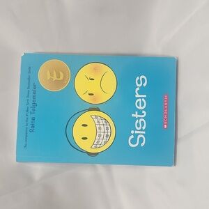 Graphic novel “sisters” by Raina Telgemeier